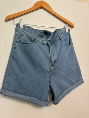 High-Rise Light Cherry Embroidered Blue Denim Shorts Size 18